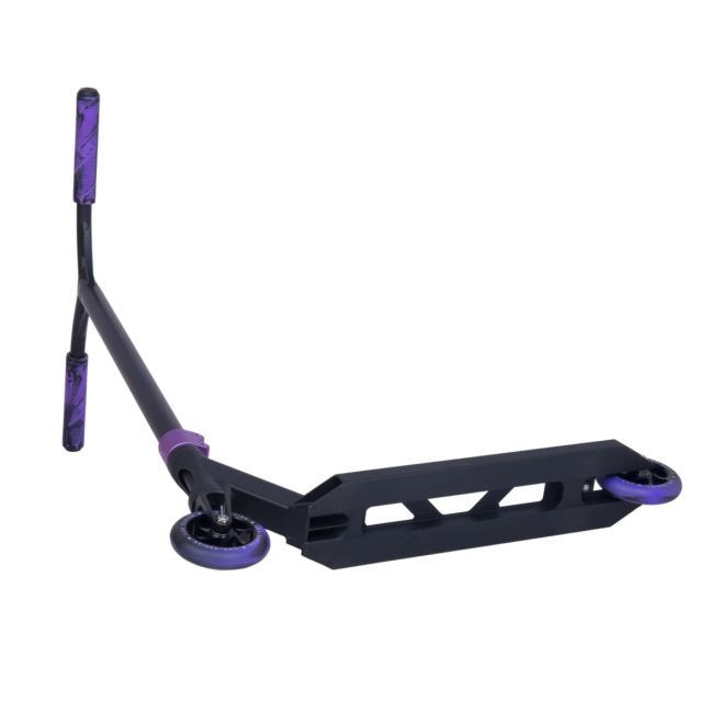 Freestyle kolobežka Striker Lux Black Purple